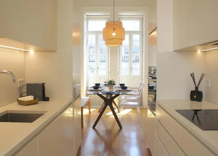 Amazing Flores Duplex * Порту