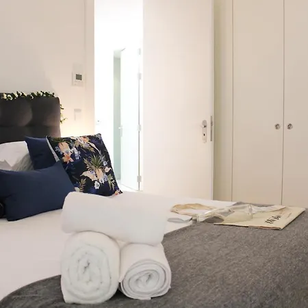 Amazing Flores Duplex