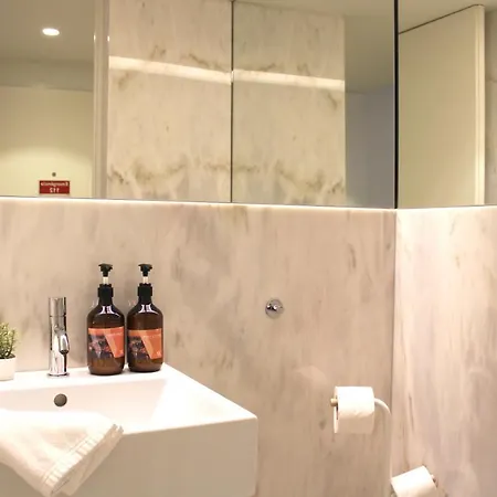 Amazing Flores Duplex Appartement Oporto