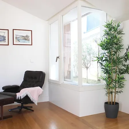 아파트 Amazing Flores Duplex 포르투
