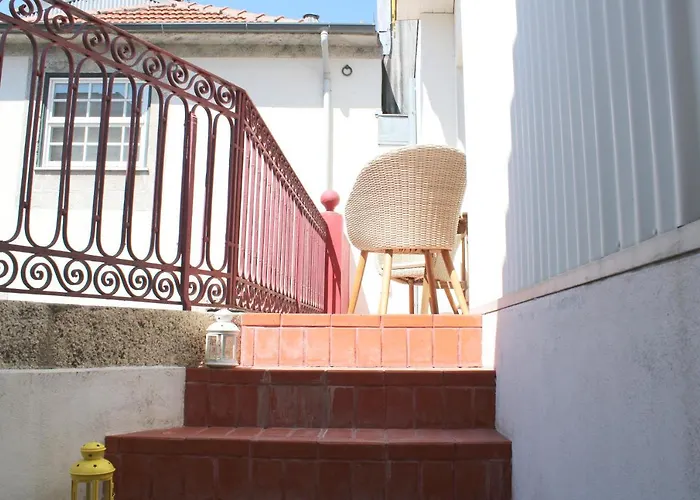 Amazing Flores Duplex Lägenhet Oporto