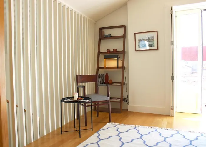 Amazing Flores Duplex